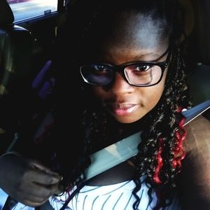 Meet your Posher, Sharon